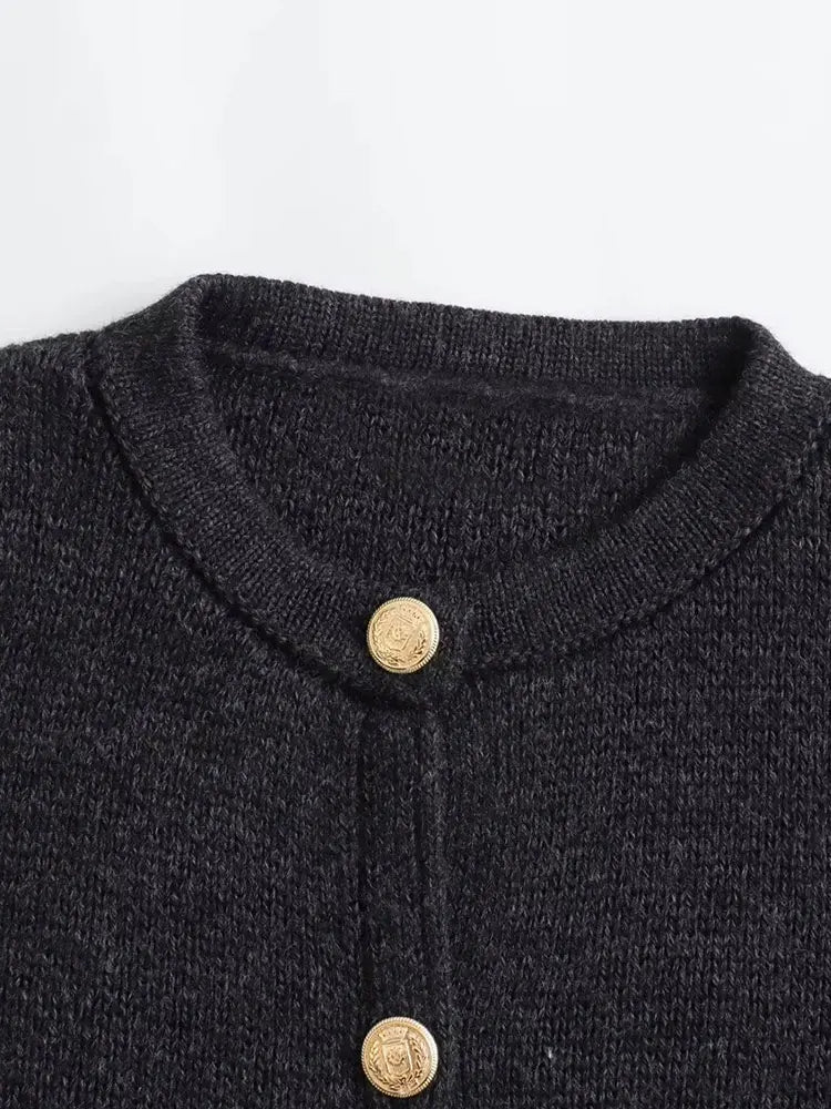 Alana™ | KNIT CARDIGAN WITH GOLDEN BUTTONS