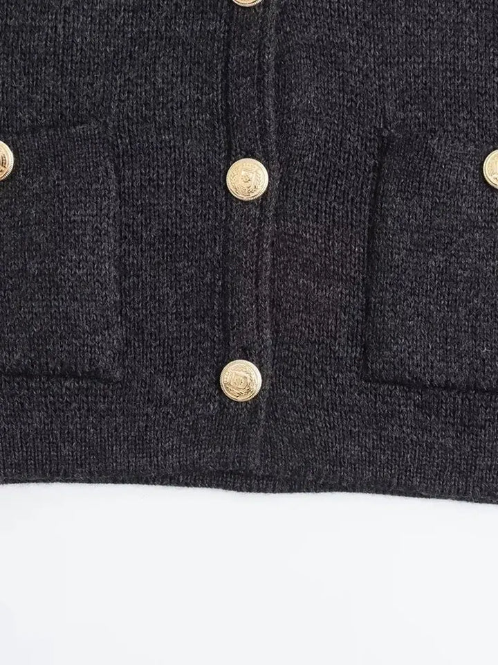 Alana™ | KNIT CARDIGAN WITH GOLDEN BUTTONS